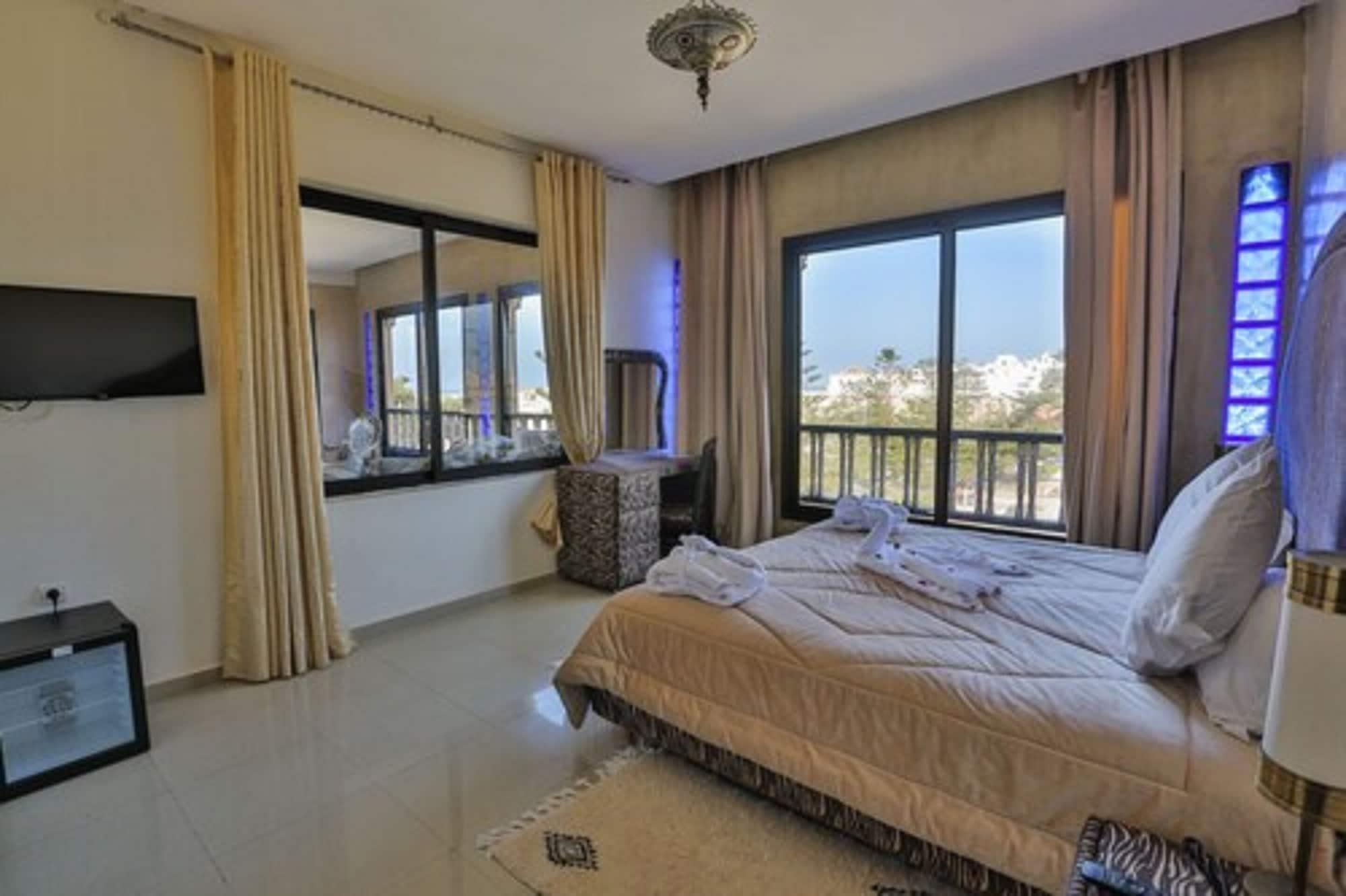 Hotel Des Iles Ес-Сувейра Екстер'єр фото