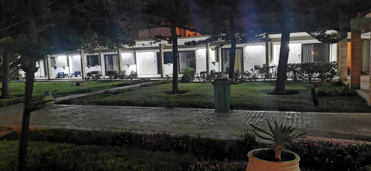 Hotel Des Iles Ес-Сувейра Екстер'єр фото